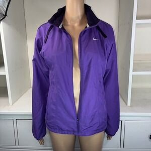 Nike Women's Purple Lightweight Full Zip Athletic Jacket